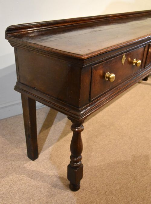 EARLY 18TH CENTURY OAK DRESSER - ADDITIONAL PHOTO 7
