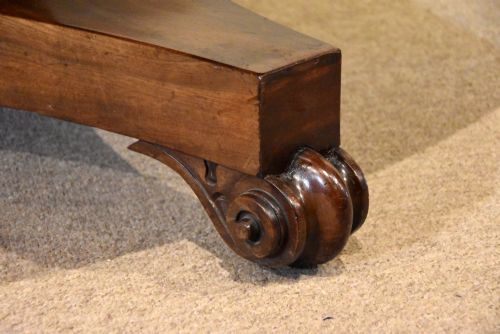 LARGE WILLIAM IV MAHOGANY CIRCULAR BREAKFAST TABLE - ADDITIONAL PHOTO 8