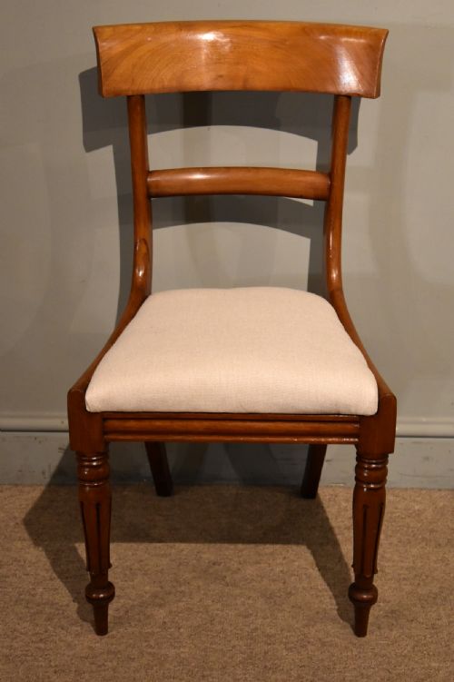 SET OF EIGHT WILLIAM IV MAHOGANY DINING CHAIRS - ADDITIONAL PHOTO 1