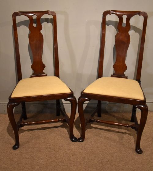 18TH CENTURY WALNUT SPOON BACK SIDE CHAIRS - ADDITIONAL PHOTO 8