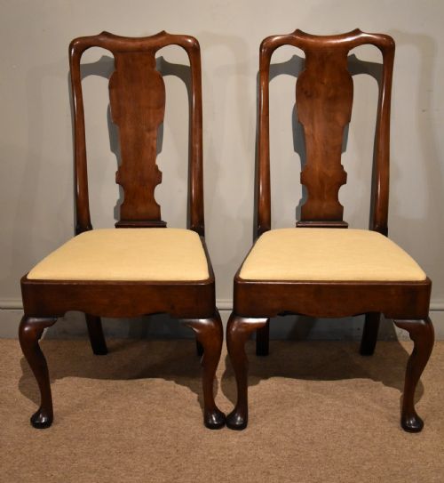 18th century walnut side chairs - CATEGORY: ANTIQUE CHAIRS - DATED 18TH CENTURY