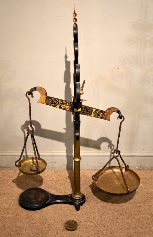 EARLY 20TH CENTURY LARGE SET OF BUTCHERS SCALES - ADDITIONAL PHOTO 1