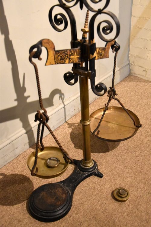 EARLY 20TH CENTURY LARGE SET OF BUTCHERS SCALES - ADDITIONAL PHOTO 3