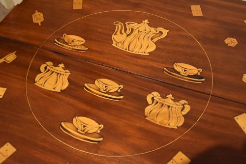 18TH CENTURY DUTCH MARQUETRY TEA TABLE - ADDITIONAL PHOTO 6
