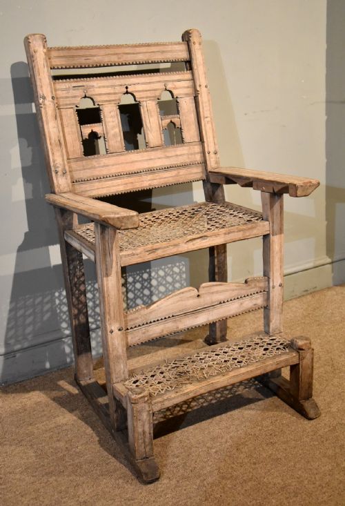 RARE EAST AFRICAN TRIBAL CHAIR - ADDITIONAL PHOTO 2