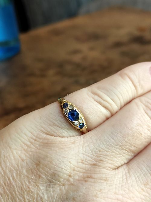 EDWARDIAN 18CT GOLD SAPPHIRE DIAMOND BOAT RING - ADDITIONAL PHOTO 8