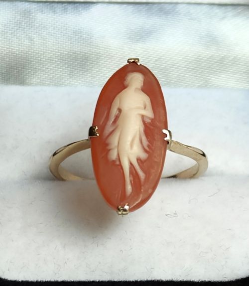 PRETTY ANTIQUE LARGE 9CT GOLD CAMEO RING - ADDITIONAL PHOTO 1