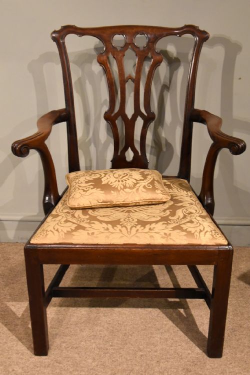 large george iii mahogany armchair - CATEGORY: ANTIQUE CHAIRS - DATED GEORGIAN