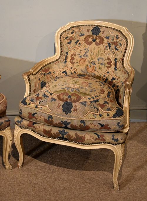 19TH CENTURY FRENCH ARMCHAIRS WITH TAPESTRY - ADDITIONAL PHOTO 1