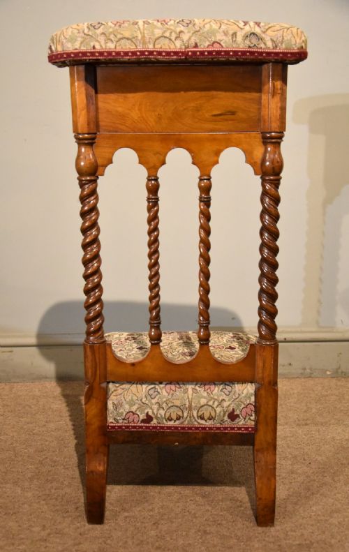 PRETTY VICTORIAN WALNUT PRIE DIEU CHAIR - ADDITIONAL PHOTO 3