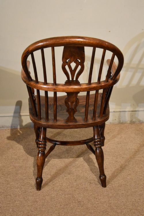 EARLY 19TH CENTURY YEW WOOD WINDSOR ARMCHAIR - ADDITIONAL PHOTO 3