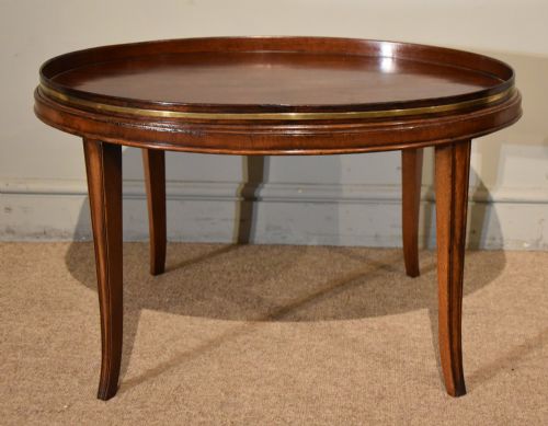 18th century mahogany oval tray on stand - CATEGORY: ANTIQUE MISCELLANEOUS - DATED 19TH CENTURY