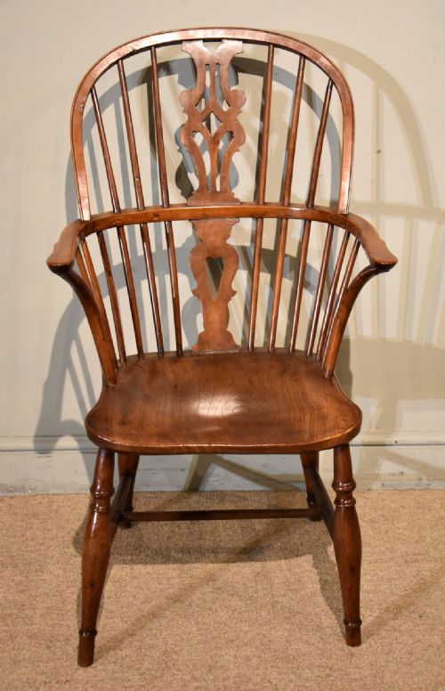 19th century yew wood high back windsor chair - CATEGORY: ANTIQUE CHAIRS - DATED 19TH CENTURY
