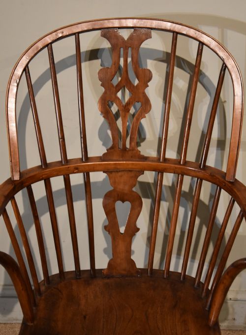 19TH CENTURY YEW WOOD HIGH BACK WINDSOR CHAIR - ADDITIONAL PHOTO 5
