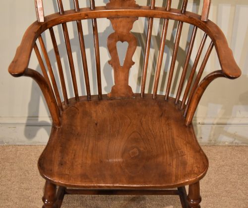 19TH CENTURY YEW WOOD HIGH BACK WINDSOR CHAIR - ADDITIONAL PHOTO 8
