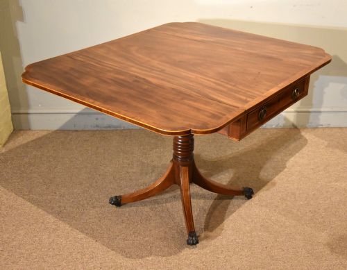 GEORGE III MAHOGANY PEDESTAL PEMBROKE TABLE - ADDITIONAL PHOTO 4