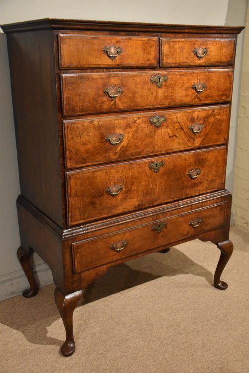 QUEEN ANNE WALNUT CHEST ON STAND - ADDITIONAL PHOTO 3