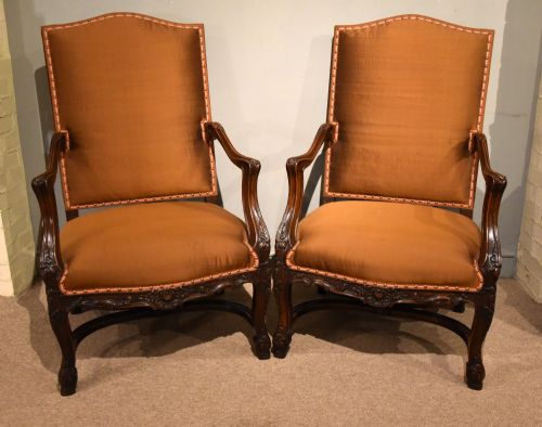FRENCH PAIR OF CARVED WALNUT 19TH CENTURY - ADDITIONAL PHOTO 1