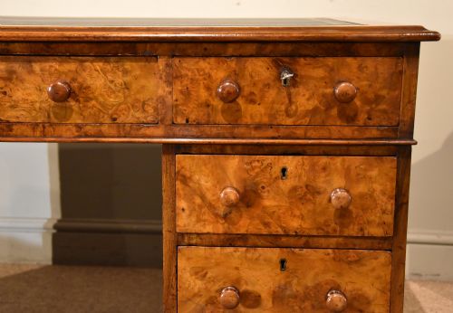 19TH CENTURY VICTORIAN BURR WALNUT PEDESTAL DESK - ADDITIONAL PHOTO 5