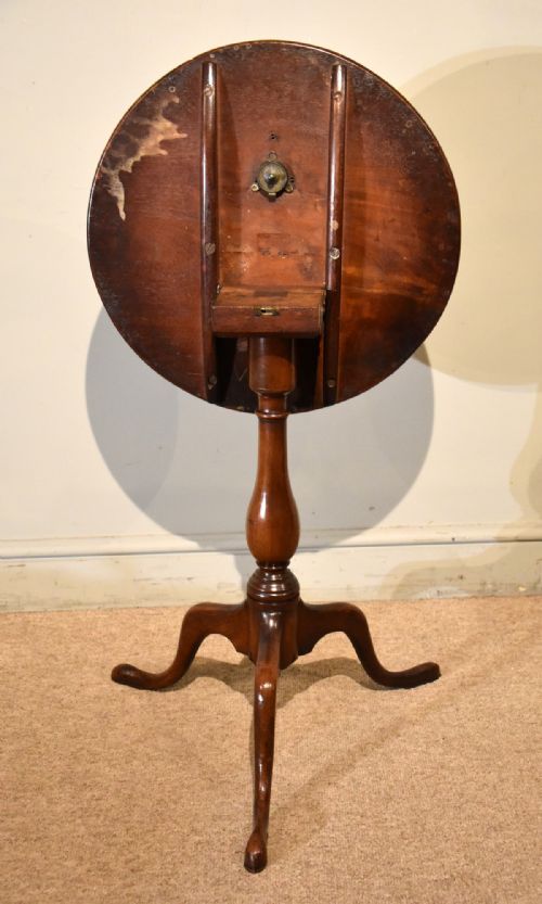 GEORGE III TILT TOP MAHOGANY WINE LAMP TABLE - ADDITIONAL PHOTO 4
