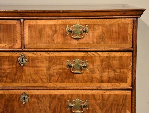 GEORGE II WALNUT CHEST ON STAND - ADDITIONAL PHOTO 7