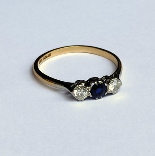 ART DECO 18CT GOLD SAPPHIRE DIAMOND TRILOGY RING UK R - ADDITIONAL PHOTO 3