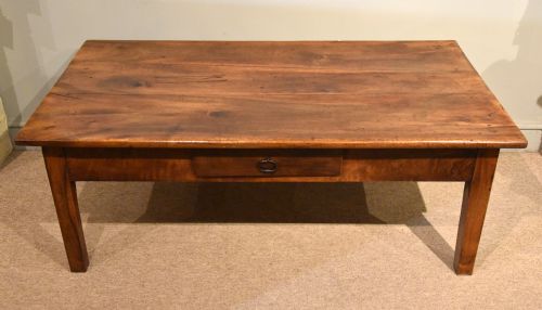 19th century french walnut coffee table - CATEGORY: ANTIQUE TABLES - DATED 19TH CENTURY