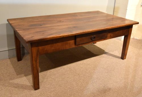19TH CENTURY FRENCH WALNUT COFFEE TABLE - ADDITIONAL PHOTO 3