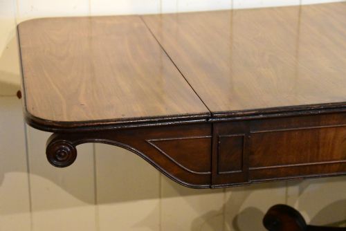 REGENCY MAHOGANY SOFA TABLE - ADDITIONAL PHOTO 2