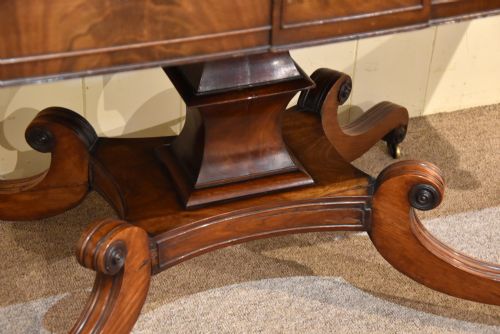 REGENCY MAHOGANY SOFA TABLE - ADDITIONAL PHOTO 3