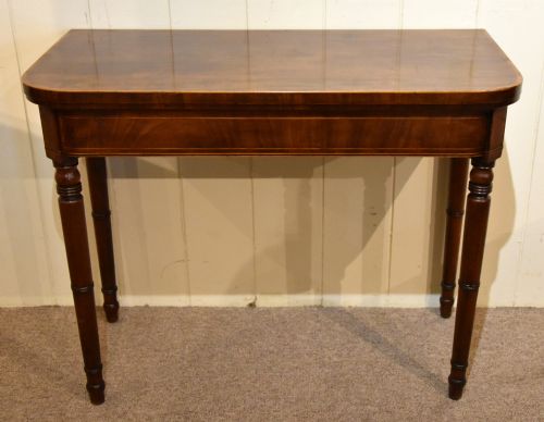 18th century mahogany tea table - CATEGORY: ANTIQUE TABLES - DATED 18TH CENTURY