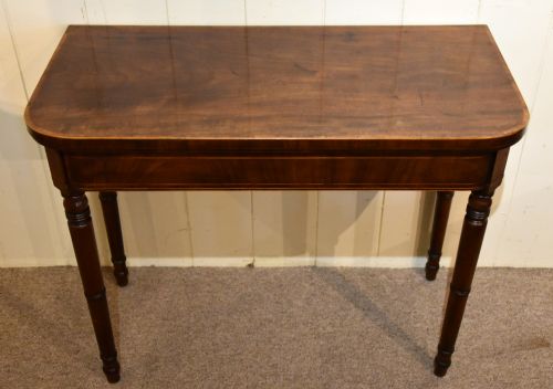 18TH CENTURY MAHOGANY TEA TABLE - ADDITIONAL PHOTO 1