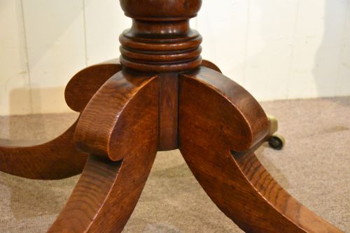 REGENCY OAK BREAKFAST TABLE - ADDITIONAL PHOTO 5