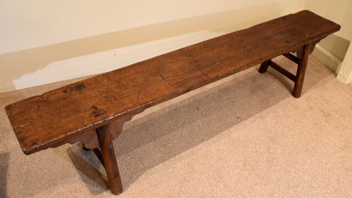 LARGE 19TH CENTURY ELM BENCH - ADDITIONAL PHOTO 3