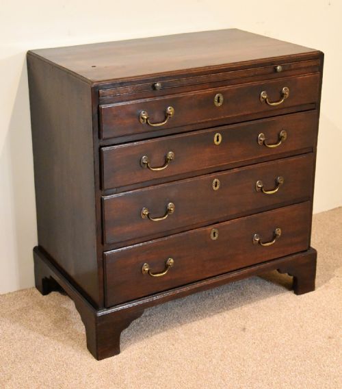 18TH CENTURY MAHOGANY CHEST OF DRAWERS - ADDITIONAL PHOTO 1