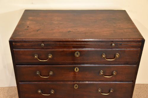 18TH CENTURY MAHOGANY CHEST OF DRAWERS - ADDITIONAL PHOTO 6