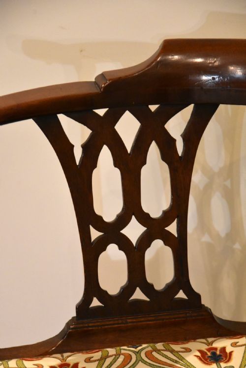 GEORGE III MAHOGANY CORNER CHAIR - ADDITIONAL PHOTO 5