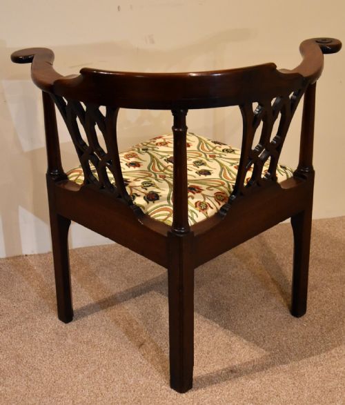 GEORGE III MAHOGANY CORNER CHAIR - ADDITIONAL PHOTO 6