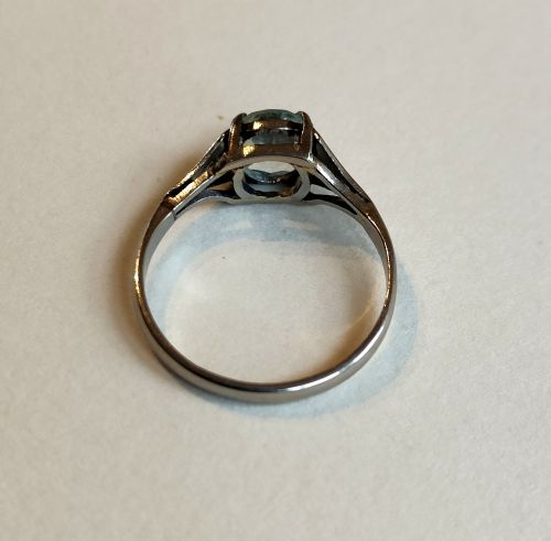 ART DECO PLATINUM AQUAMARINE DIAMOND SOLITAIRE RING - ADDITIONAL PHOTO 7