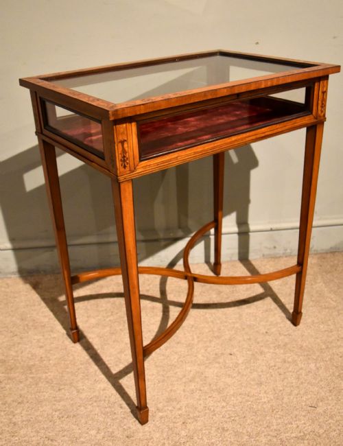 SATINWOOD LATE 19TH CENTURY BIJOUTERIE TABLE - ADDITIONAL PHOTO 2