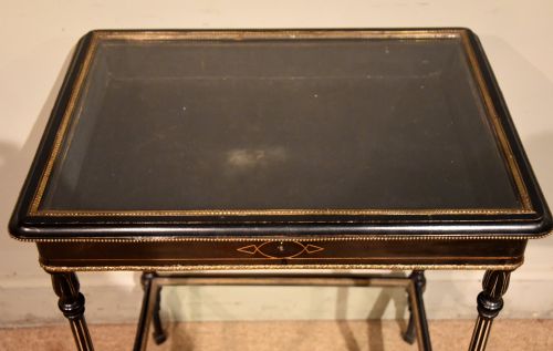 LATE 19TH CENTURY BLACK EBONIZED BIJOUTERIE TABLE - ADDITIONAL PHOTO 3