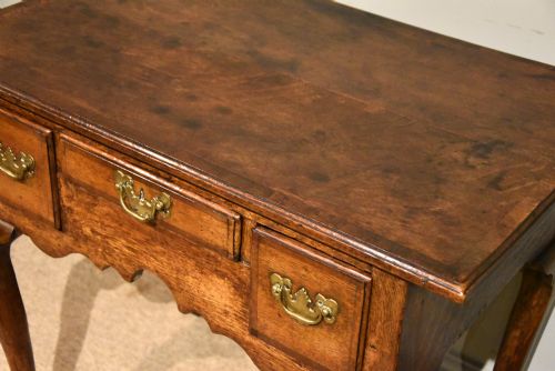 18TH CENTURY GEORGE II OAK LOWBOY - ADDITIONAL PHOTO 8