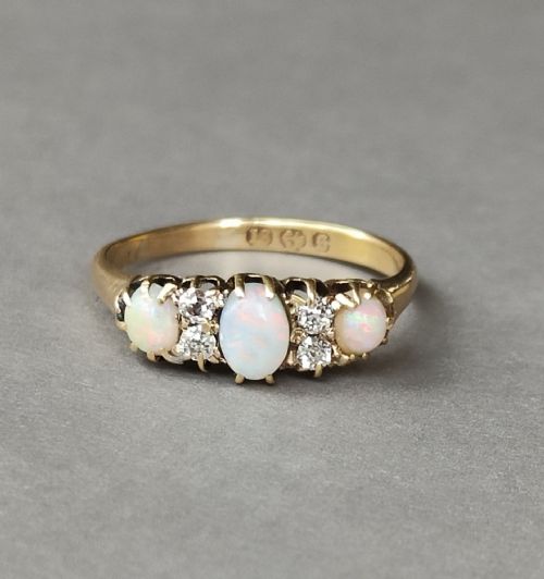 LOVELY VICTORIAN 18CT GOLD OPAL AND DIAMOND RING - ADDITIONAL PHOTO 4