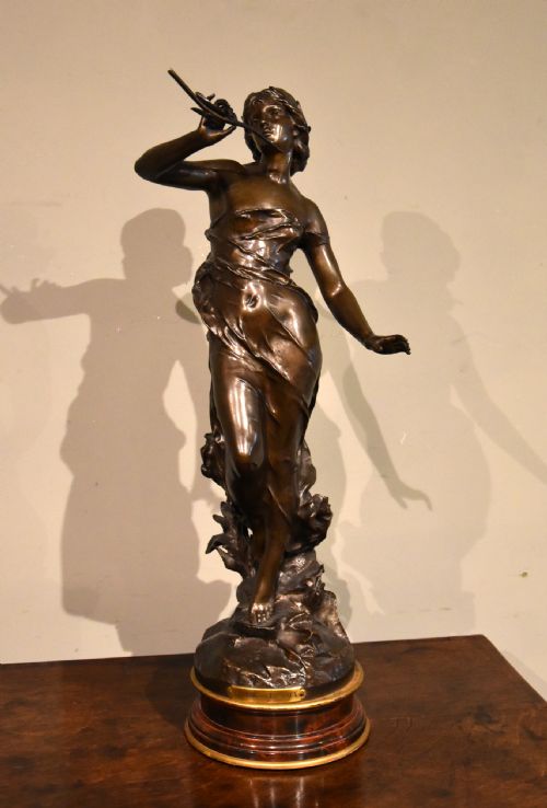 bronze depicting la renommee julien causse - CATEGORY: ANTIQUE SCULPTURES - DATED 19TH CENTURY