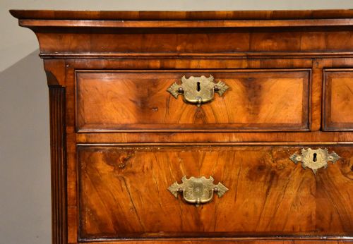 EARLY 18TH CENTURY WALNUT CHEST ON CHEST - ADDITIONAL PHOTO 9