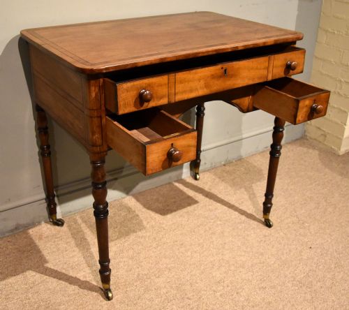 GEORGE III MAHOGANY SIDE TABLE DRESSING TABLE - ADDITIONAL PHOTO 2