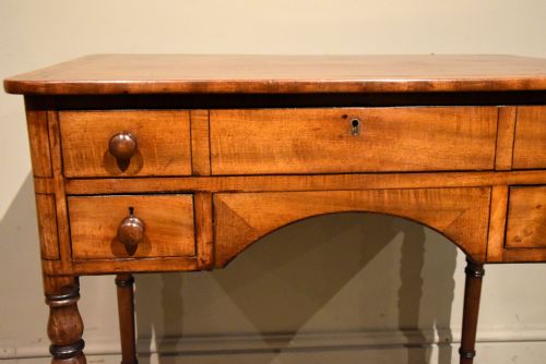 GEORGE III MAHOGANY SIDE TABLE DRESSING TABLE - ADDITIONAL PHOTO 7