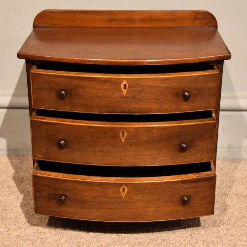19TH CENTURY MINIATURE APPRENTICE CHEST OF DRAWERS - ADDITIONAL PHOTO 1