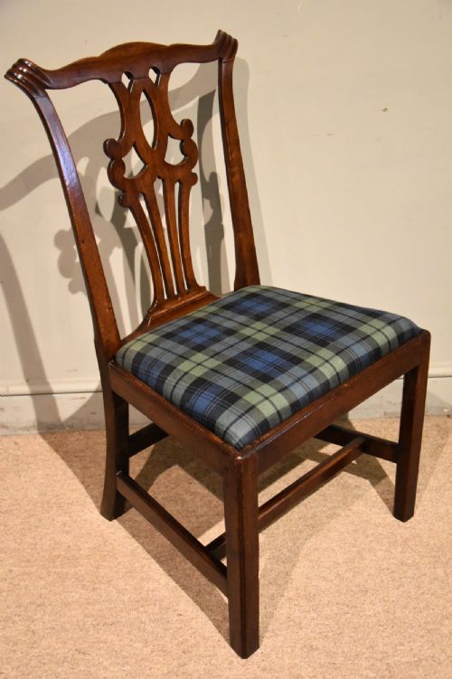 SET OF FOUR GEORGE III COUNTRY CHIPPENDALE WALNUT DINING CHAIRS - ADDITIONAL PHOTO 3