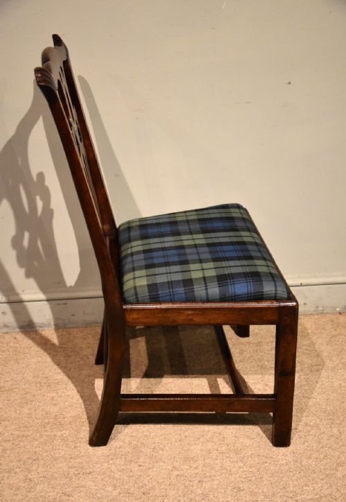 SET OF FOUR GEORGE III COUNTRY CHIPPENDALE WALNUT DINING CHAIRS - ADDITIONAL PHOTO 4